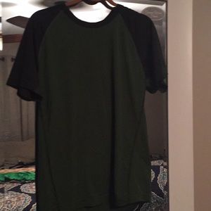 Mountain Hard Wear athletic T-shirt
